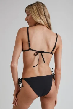 Amaretto Brief