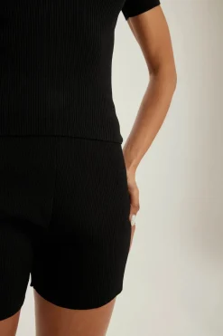Amelia Rib Short