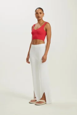 Amelia Rib V-Tank