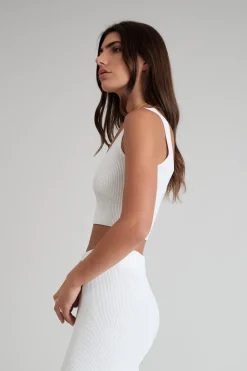 Amelia Rib V-Tank