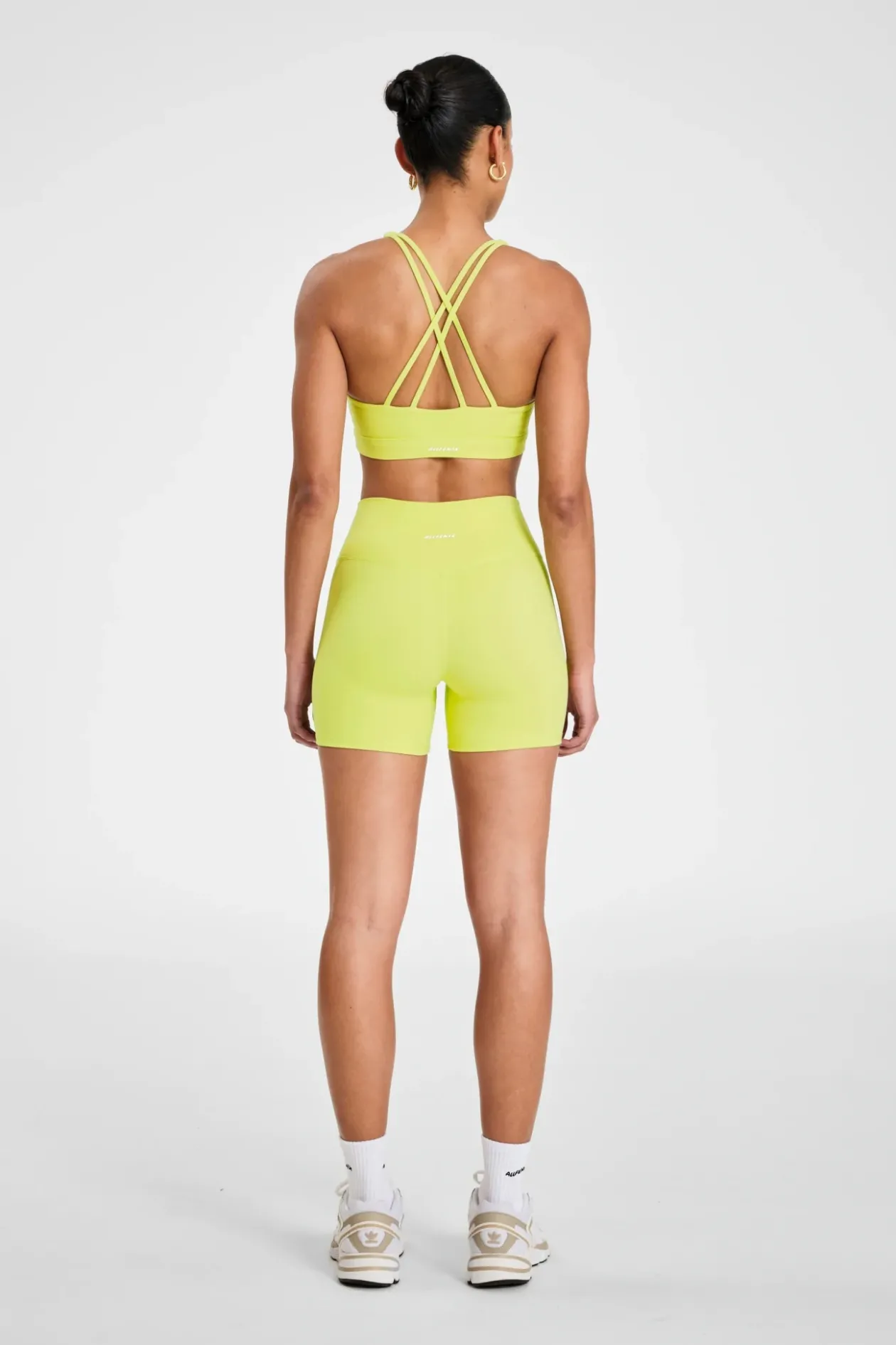 CLOUDCORE Cross Back Sports Bra
