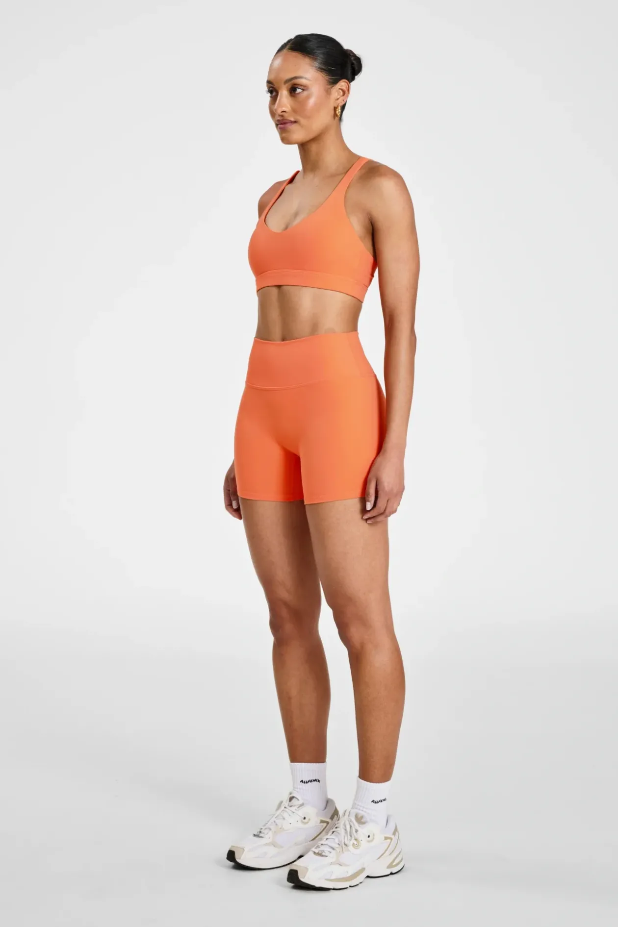 CLOUDCORE Cross Back Sports Bra