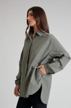 Sunny Spray Shirt