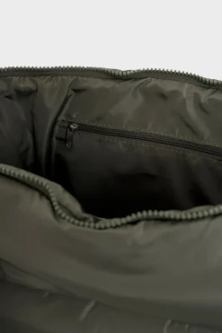 Travel Puffer Bag